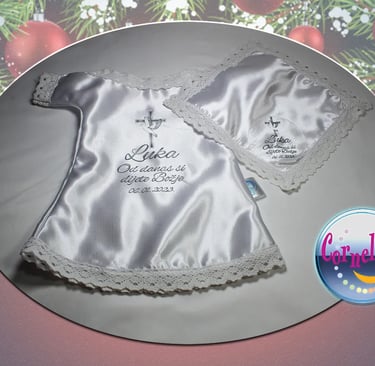 Set personaliziranih krsnih košuljica i maramica za krštenje