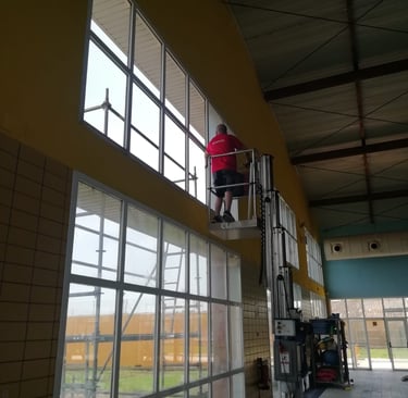 Especialistas en acristalamiento de naves industriales y fachadas de gran formato - Ramsal