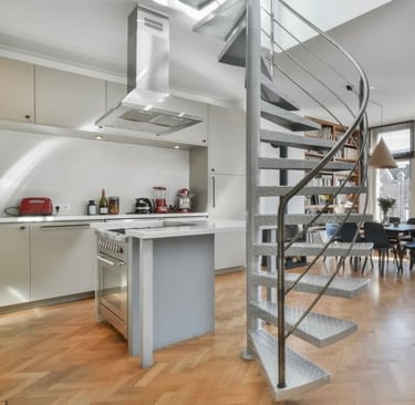 Escadas metálicas na Barra da Tijuca, Recreio e Jacarepaguá, RJ.5