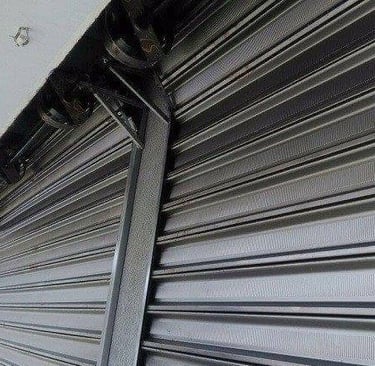 Porta de Enrolar em São Cristóvão RJ6