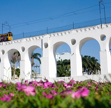 Lapa Arches (Arcos da Lapa) & Nightlife, Rio de Janeiro