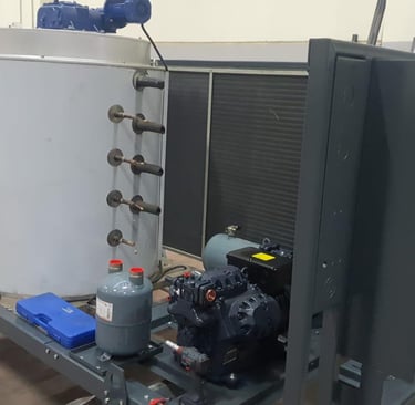 15 TON/GÜN YAPRAK BUZ MAKİNASI