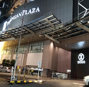 Mall Tunjungan Plaza Surabaya TP Perbelanjaan Terbesar dan Modern