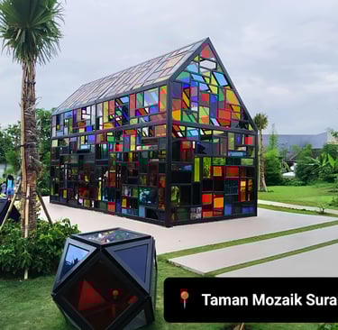 Taman Mozaik Surabaya