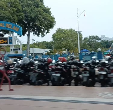 Wisata Monumen Kapal Selam Surabaya MONKASEL