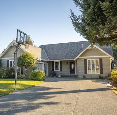 a house with a large driveway 