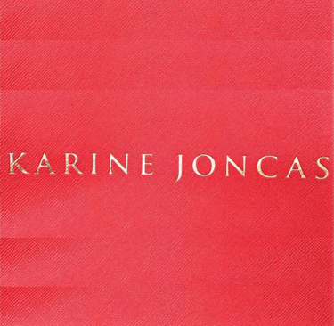 Elegant metallic sheen from foil stamping, a premium finish for custom promotional bags.