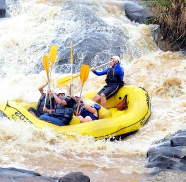 Kegiatan rafting sehat dan menyenangkan di Situ Cileunca bersama Fluir Adventure"