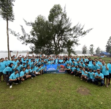 Gathering peserta kegiatan outbound di pangalengan