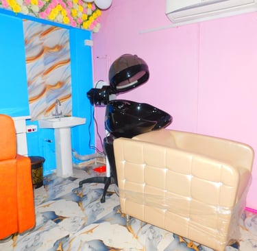 best hairstylist in civil lines Bareilly