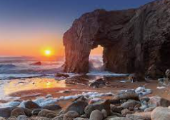arche en pierre à quiberon