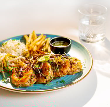 Boomerang Pub & Kitchen / Seafood Restaurant White Town Pondicherry