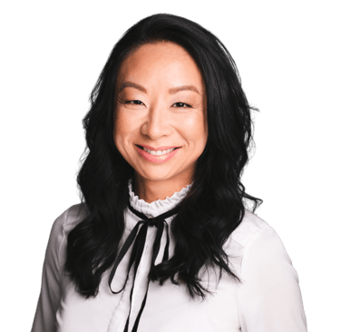 Elisa Choy, Level II QHHT Practitioner and former economist offering quantum healing and life coaching in Sydney.