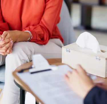 évalution psychiatrique un psychiatre et une patiente