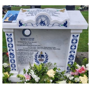 Tongan design headstone inm Mangere Auckland NZ