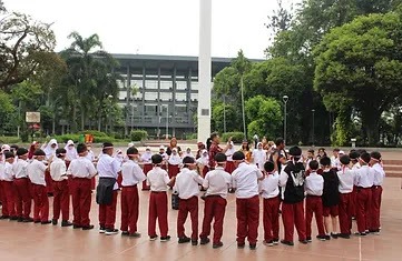 tugu petir