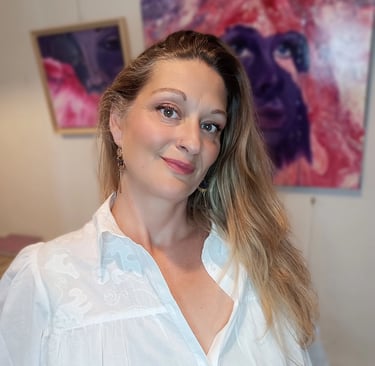 photo de l'artiste peintre Yziya