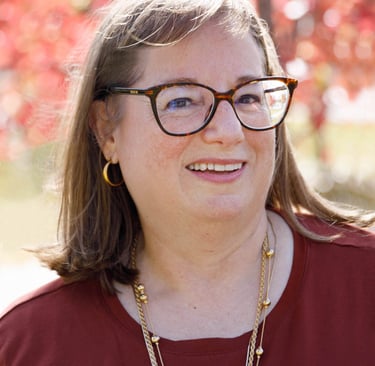 Susan Grant—expert editor and collaborative partner—helping writers gain clarity and confidence.