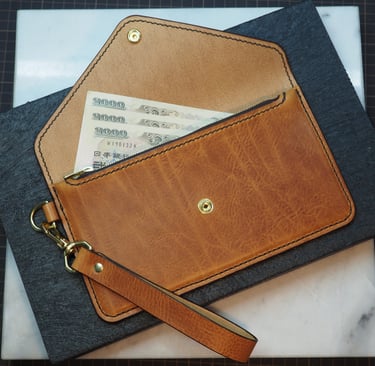Clutch purse made of leather