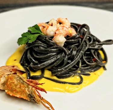 Only for your dinners: Ink squid fettuccine with shrimp and saffron sauce