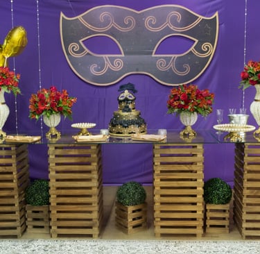 "Decoração de festa de 15 anos com tema máscaras em Artur Nogueira"