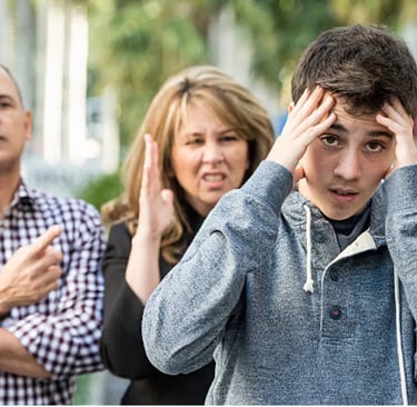 relations parents-enfants stress parental difficultés familiales