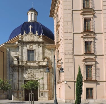 Facade of the Museum of Fine Arts of Valencia
