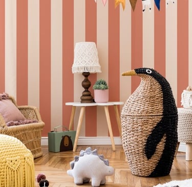 Papier peint enfant à rayures modèle Athenais Anatole Designs