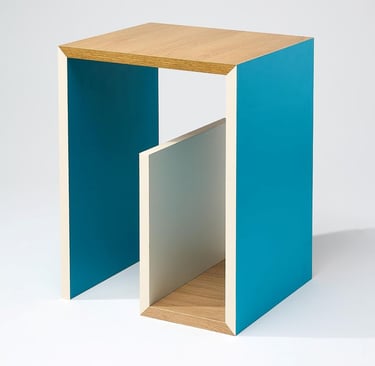 Table de chevet en bois couleur turquoise