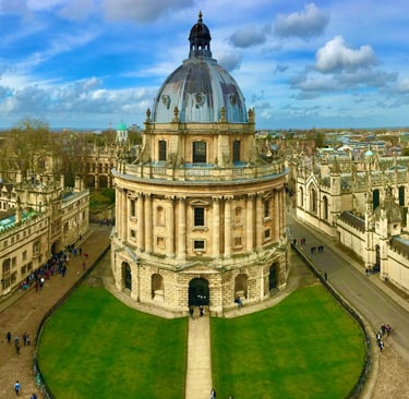 Oxford University historic buildings and spires England day trip from London