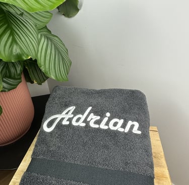Geborduurde handdoek, gepersonaliseerd met naam