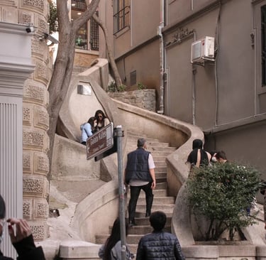KAMONDO MERDİVENLERİ/CAMONDO STAIRS