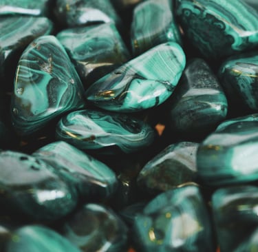 Pierres polies malachite verte
