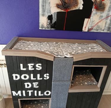 Les Dolls de Mitilo Arbre Ă chat Palettes