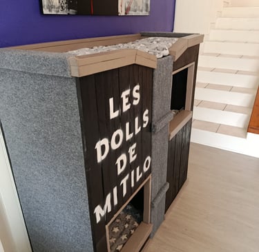 Les Dolls de Mitilo Arbre Ă chat Palettes