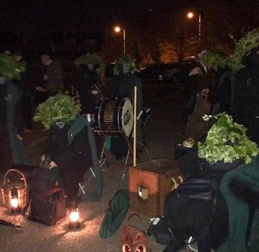 All_Old_Glory_Musicians_are_women_playing_a_variety_of_traditional_instruments