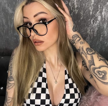 Sexy Frau mit Brille