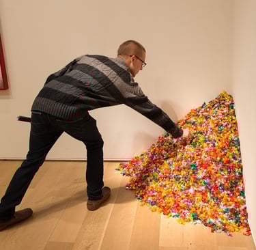 Félix González-Torres, Untitled (Portrait of Ross in L.A.) (1991