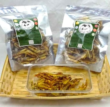 Jessdog Natural Chicken Feet, Natural Dog Treats in a basket