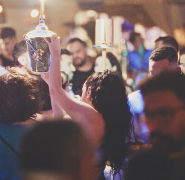 vibrant atmosphere at Kahlua Jungleroom