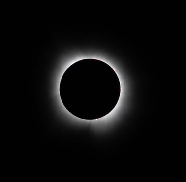 The solar eclipse at 100% totality. Photo by Taylor Pleasant