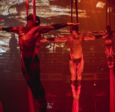 a man performing a show of acrobatic art cocobongo punta cana