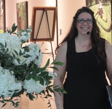 Celebrant Montana Autumn Spencer pre-ceremony