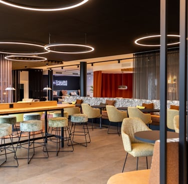 Tabourets hauts et fauteuils recouverts tissu créations JAB