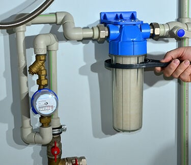 Installation d'un filtre d'eau sanitaire