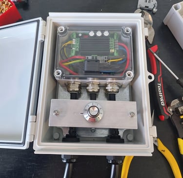 a box with a meter meter meter meter meter meter meter meter meter meter meter meter