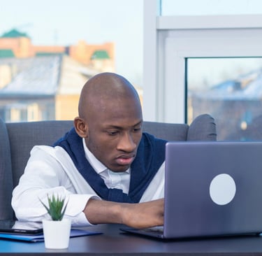 Building a Strong Brand Identity Through Online Marketing for Small Businesses
