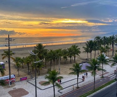 Agência de Marketing Médico para Cirurgião Plástico em Praia Grande