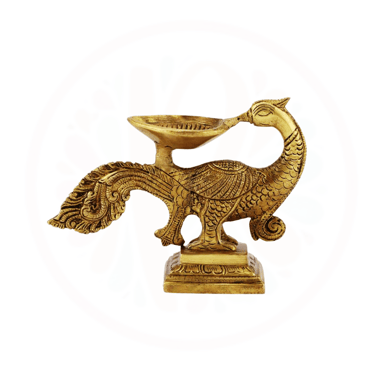 #BrassDeepak #DiyaDecoration #BrassDiya #TraditionalLighting #BrassLamp #DiwaliDecor #HomeDecor #Ind