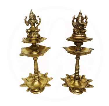 #BrassLamp #IlluminateYourSpace #TimelessElegance #SpiritualDecor #HomeDecor #TraditionalCraftsmansh